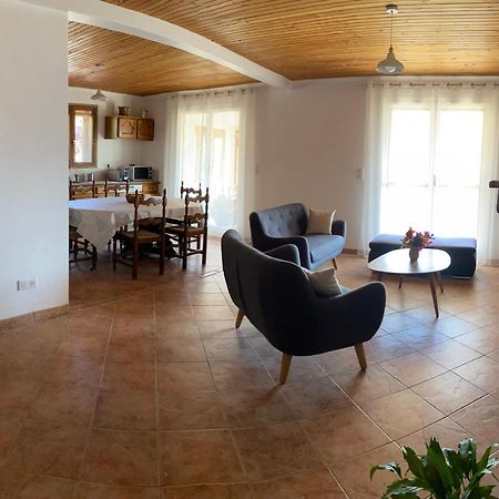 Villa Casa Orsini à Nessa Extérieur photo