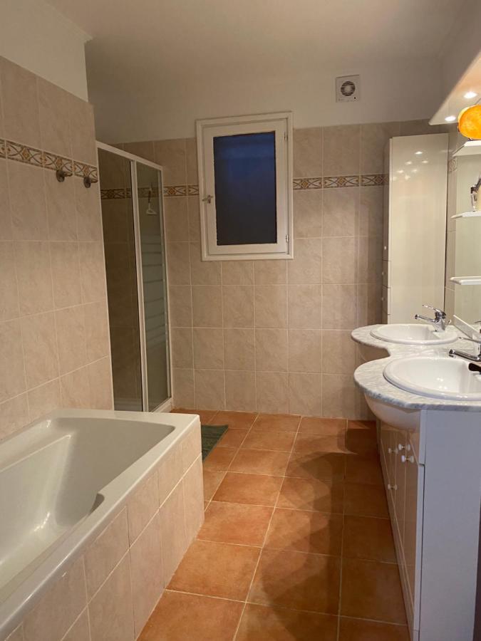 Villa Casa Orsini à Nessa Extérieur photo