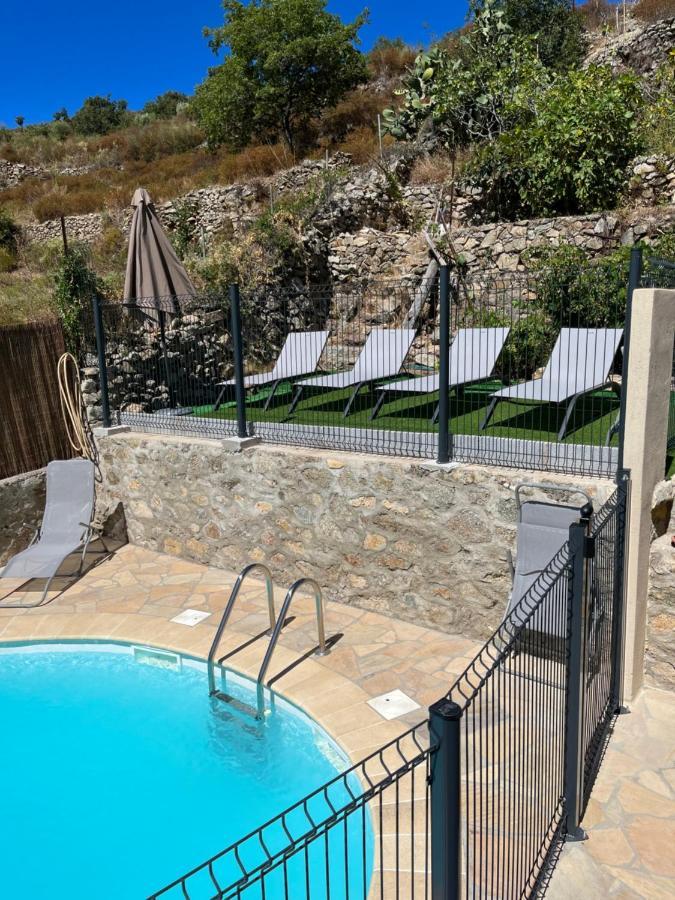 Villa Casa Orsini à Nessa Extérieur photo